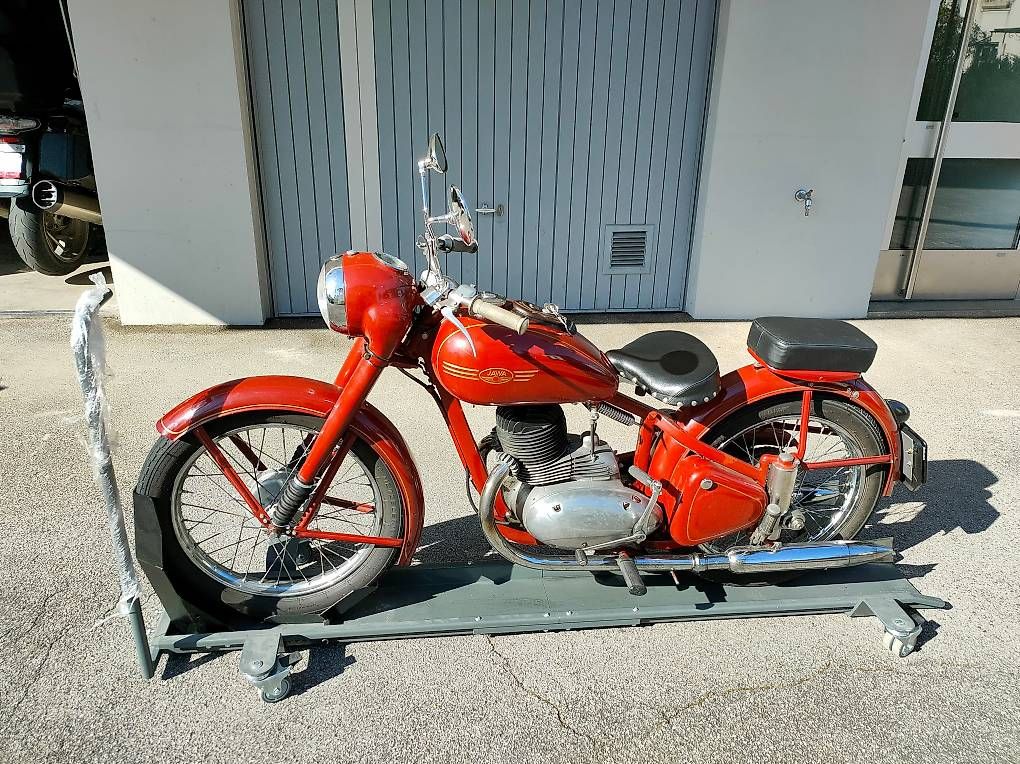 Alle Werkzeuge: Rail de garage moto – Neu und originalverpackt aus Lausanne von varadero150 2
