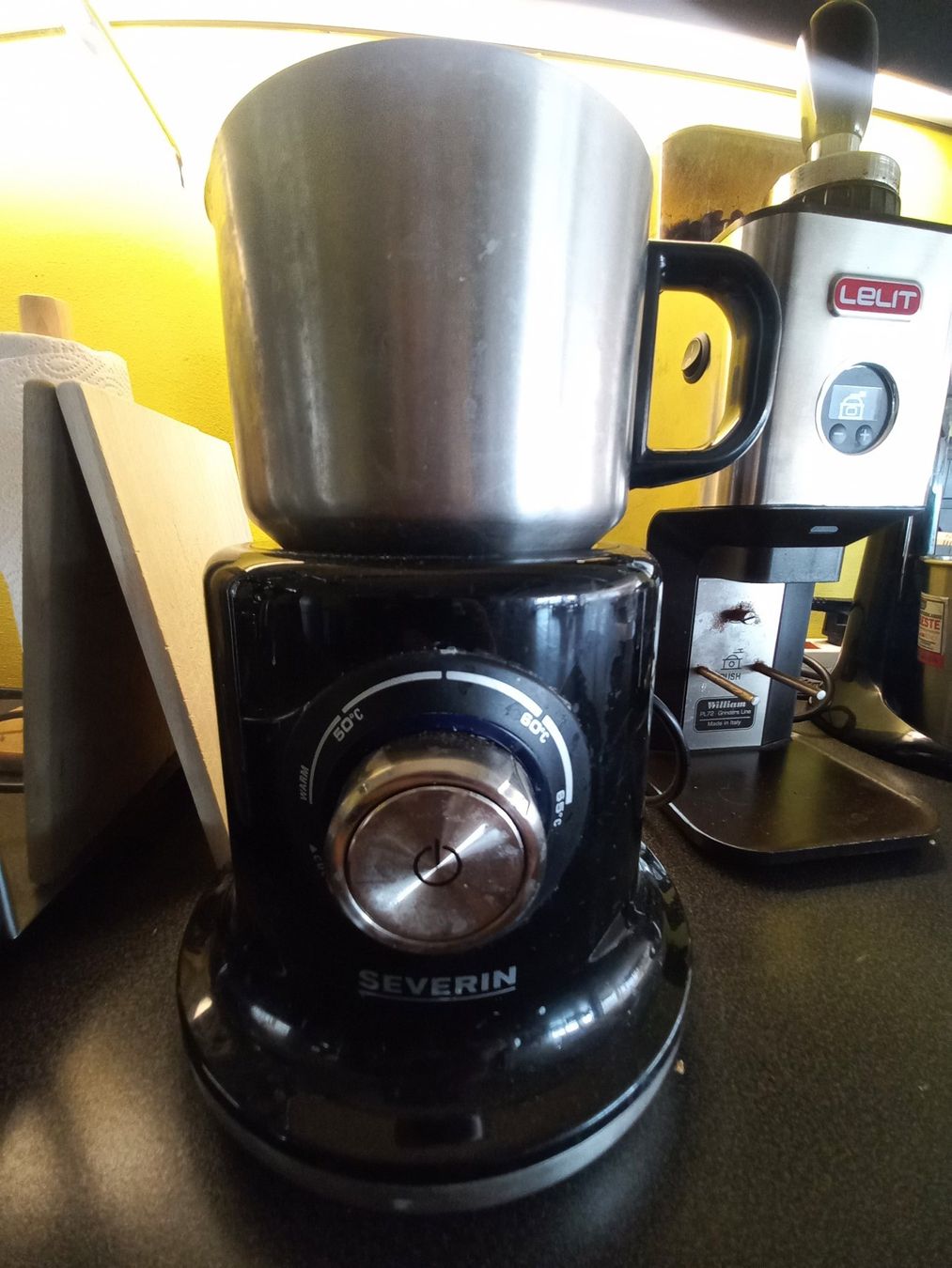 Kaffeemaschinen & Espressomaschinen: Profi Espressomaschine / Kaffeemühle / Milchschäumer – Gebraucht aus Zürich von ver_5cjl 6