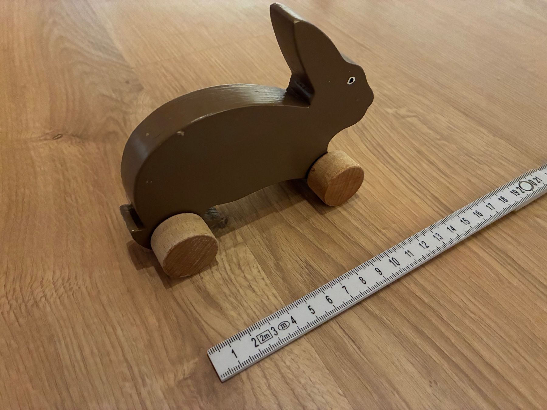 Giocattoli: Holz-Hase mit Rädern – Usato da Eggenwil venduto da mic_b5l2 1