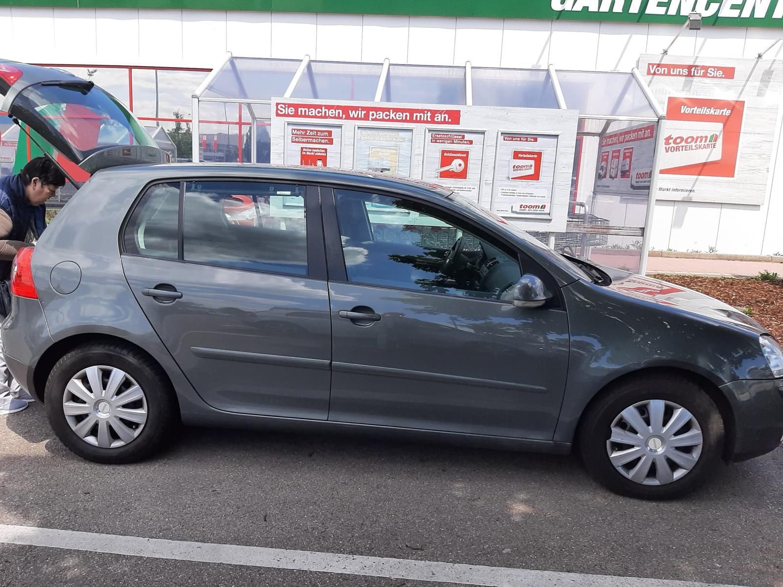 VW Autos: VW Golf auto mit Winterreifen! – Gebraucht aus basel von marcvoe2013 1