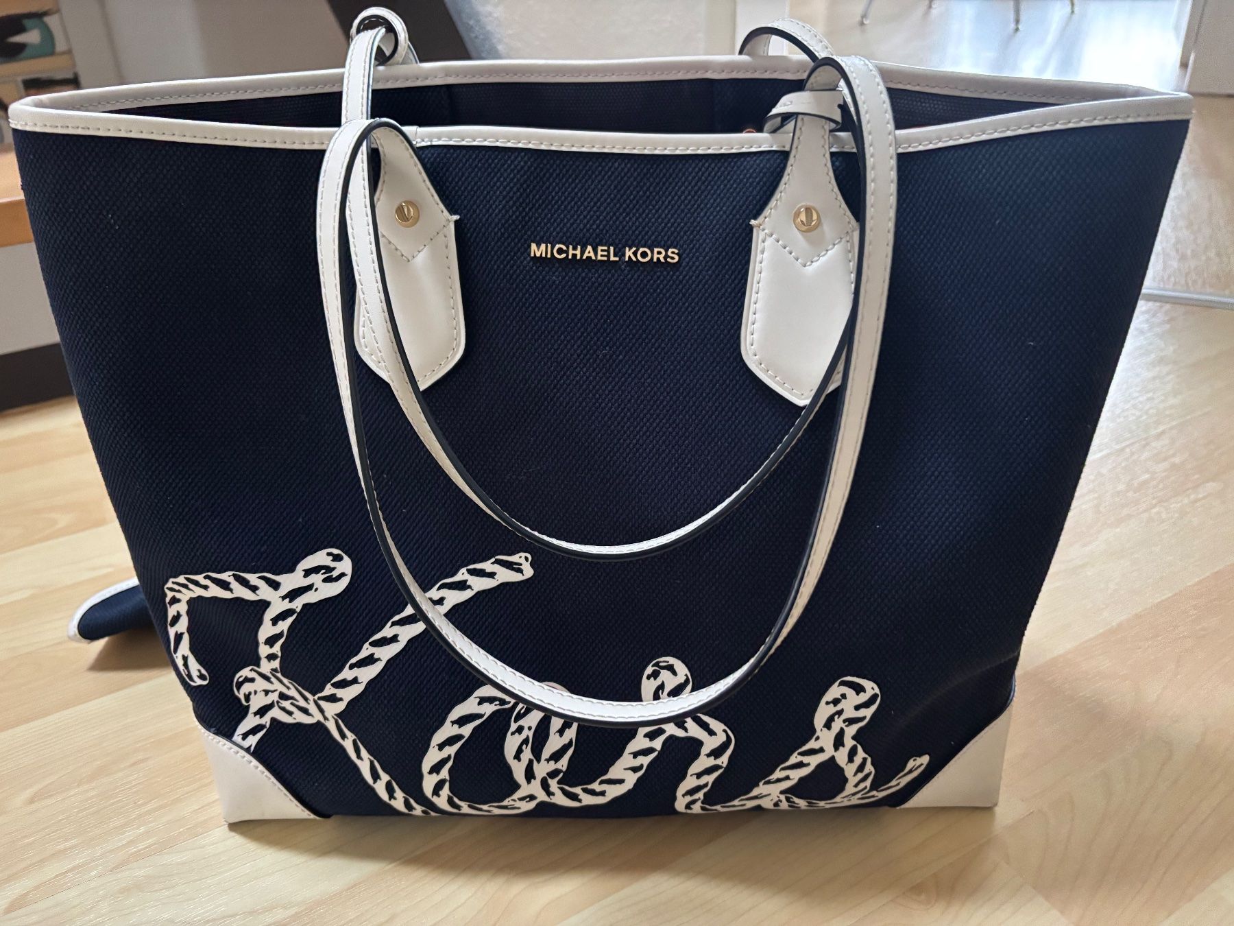 Michael Kors Taschen für Damen: Michael Kors Shopper – Gebraucht aus Büren an der Aare von schlenker66