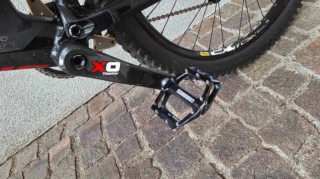 Specialized Velos: Specialized Demo Eight One - Downhill Bike – Gebraucht aus Zürich von Horstius 4