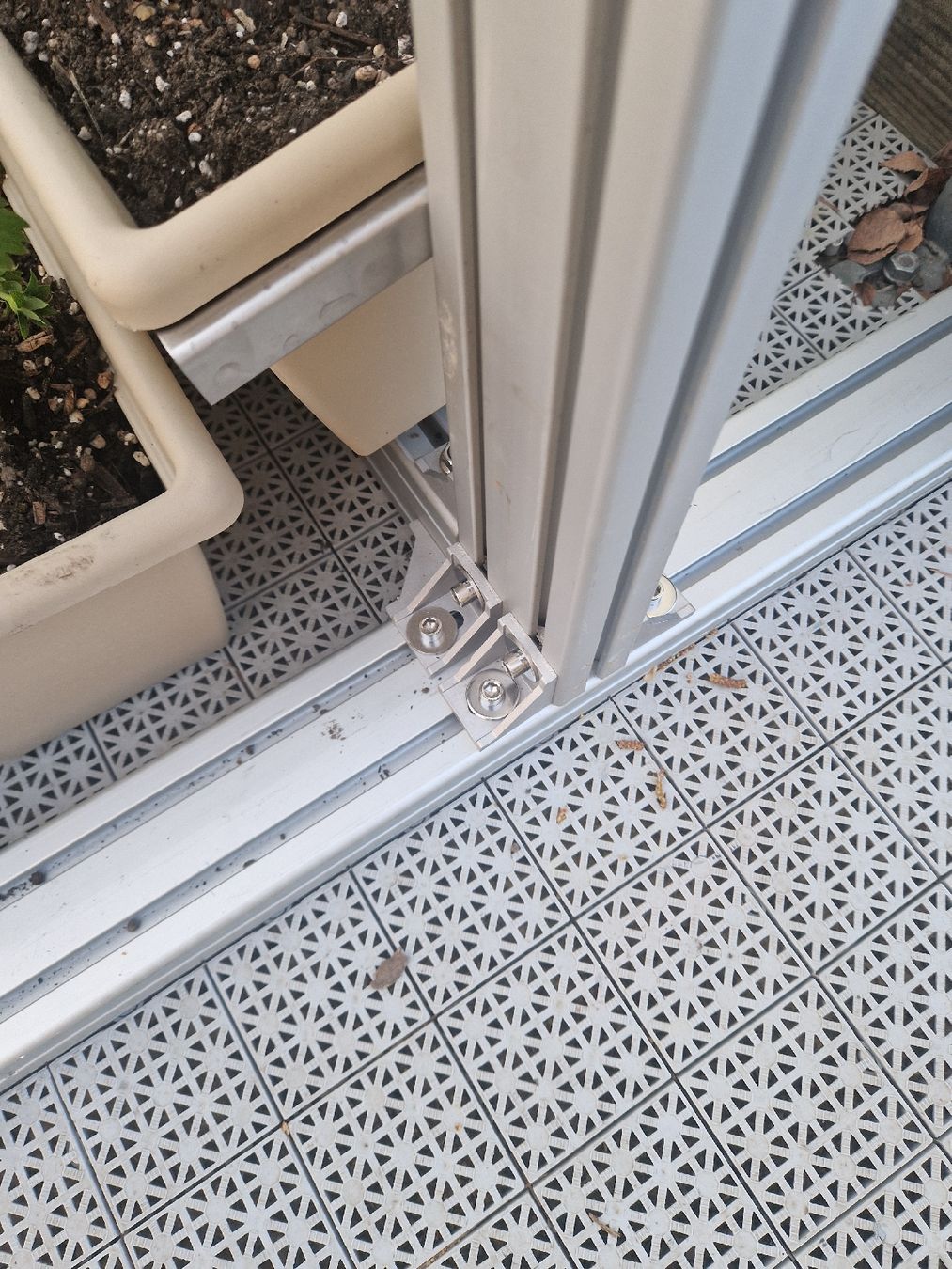 Homebox Altro: Vertical Gardening im Trend – Usato da Rothrist venduto da Aloe16 1