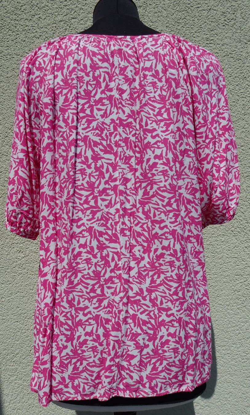 Comma Camicette: Bluse Comma pink weiss kurzarm Gr 38 – Usato da Winterthur venduto da blumeblau77 2