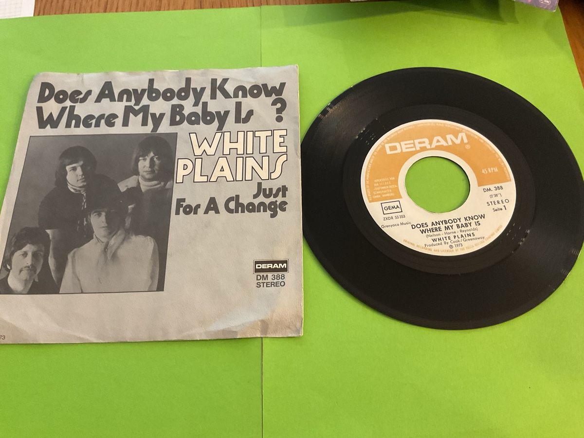 Schallplatten: White Plains - Does Anybody Know? Single Schallplatte1973 – Gebraucht aus Steinach von Quarkie