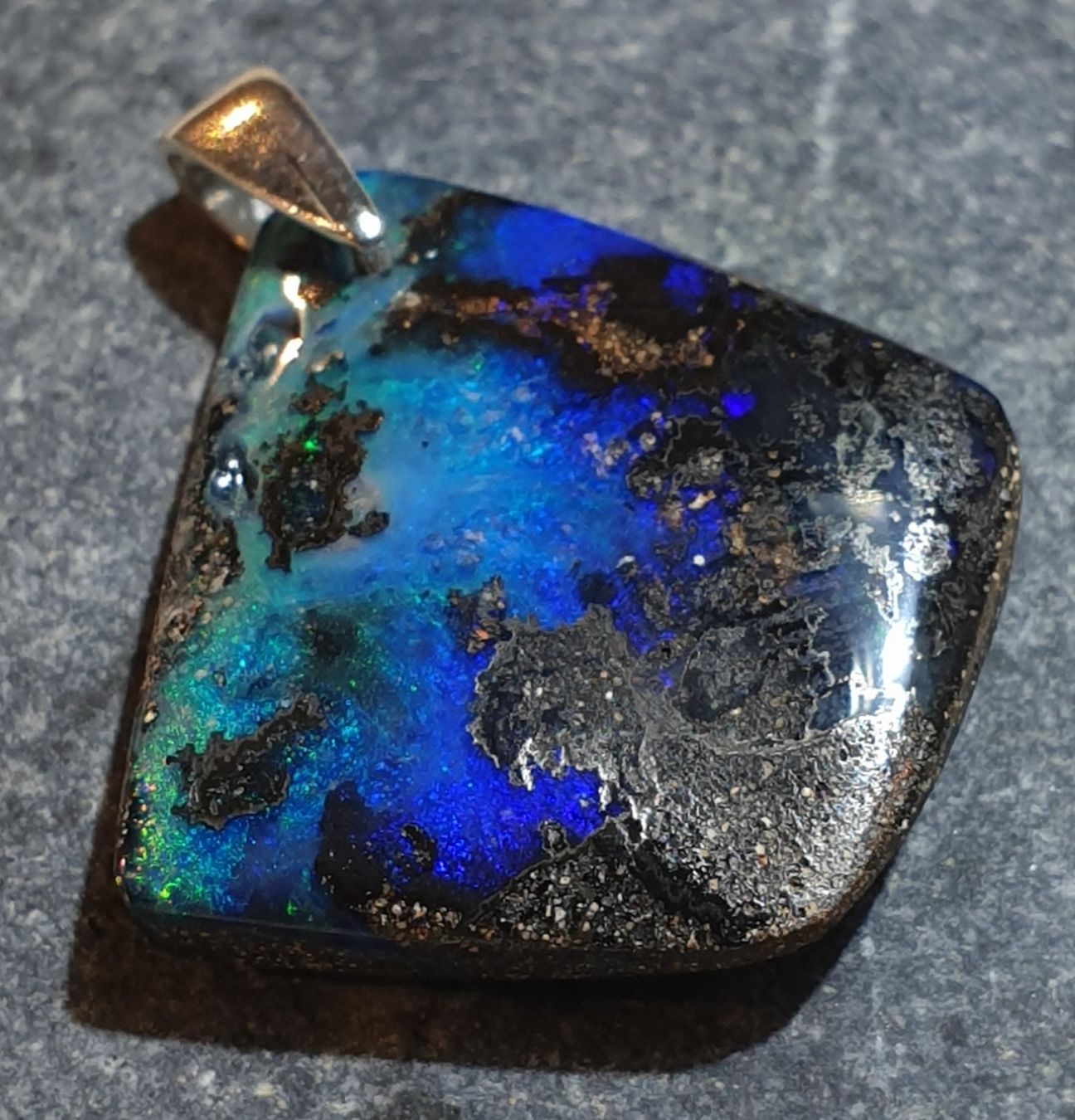 Ciondoli: Anhänger Boulder Opal. – Nuovo (secondo la descrizione) da Niederbüren venduto da Raphael014 8