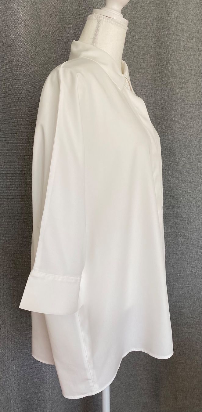 Cos Camicette: COS Oversize-Bluse  Grösse S – Usato da Oberwil BL venduto da Leni-Mischi 2