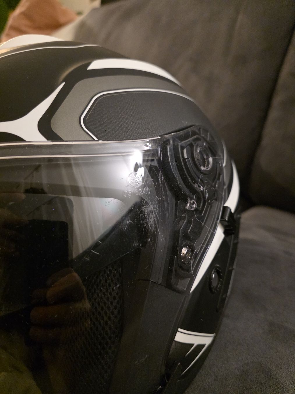 Casques & visières: Lazer Motorradhelm S – D'occasion à Schübelbach par Emilia_01 5
