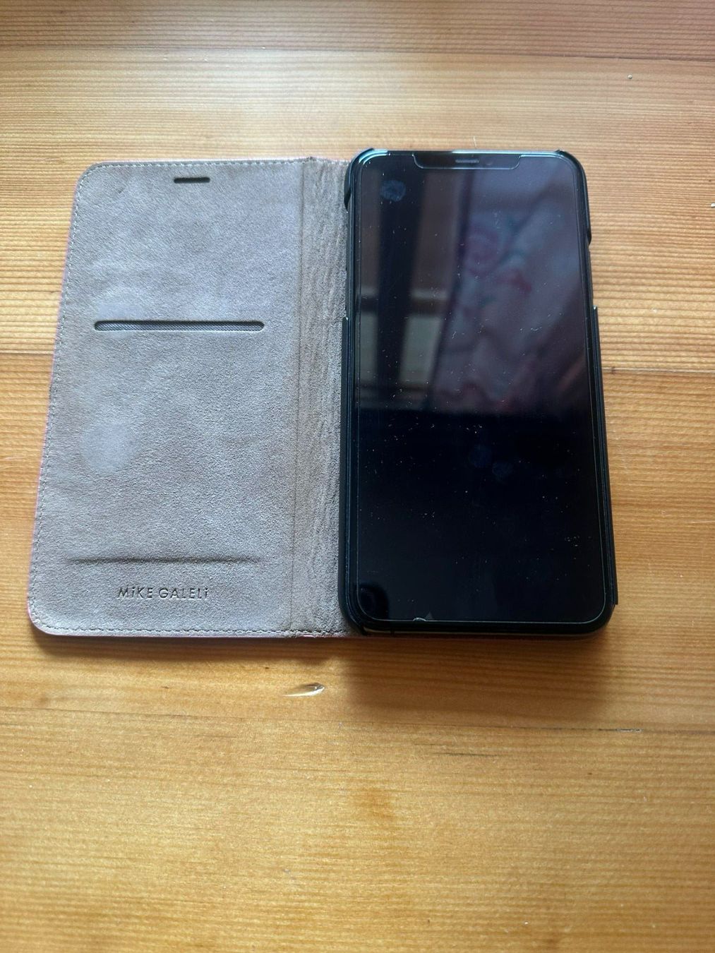 Apple Handys / Smartphones: IPHONE 11 PRO MAX APPLE – Gebraucht aus Meienried von ManuelaBoutique 1