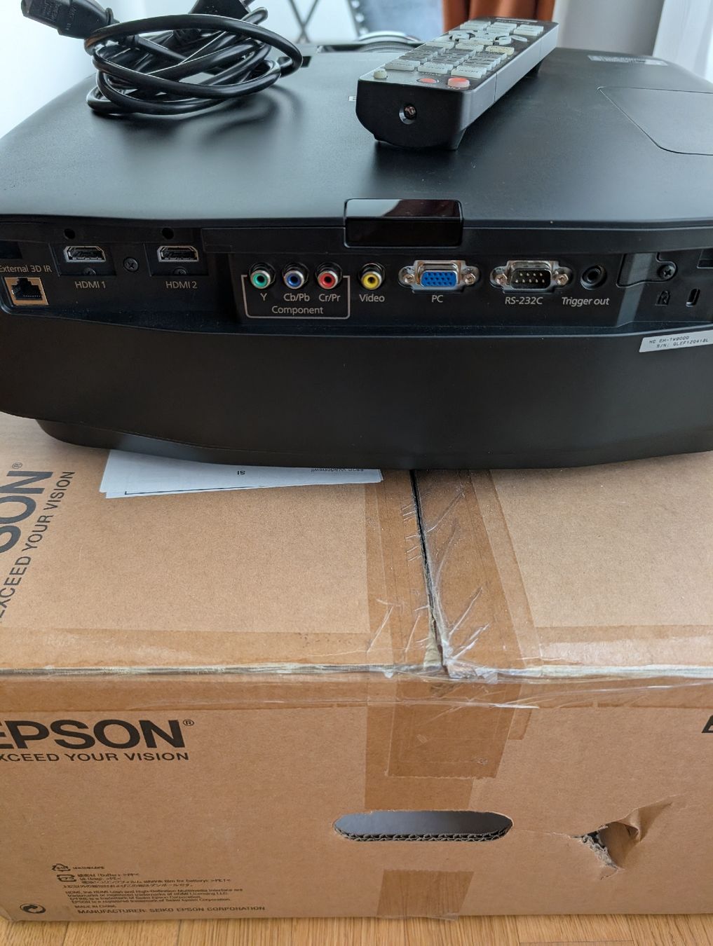Vidéoprojecteurs: Epson EH-TW9000 Beamer – D'occasion à Bern par ric_s8f6 3