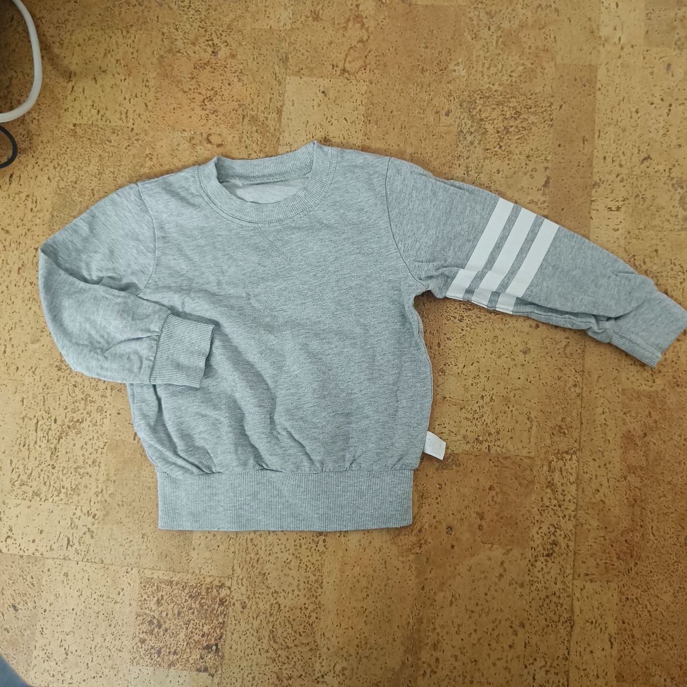 Pulls et sweat-shirts: Pullover Grösse 92 – D'occasion à Jaberg par urig17.