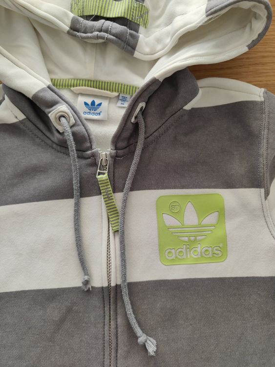Adidas Maglioni & Felpe: Adidas Original Hoodie 36 lang – Usato da Oberuzwil venduto da Umlobo 1