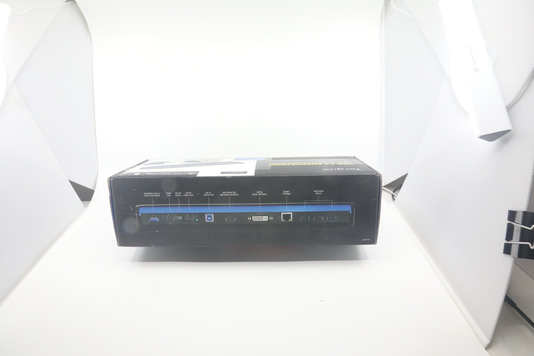 Targus Hub & Switch: USB3 Superspeed Hub – Nuovo e nell'imballaggio originale da Hinterforst venduto da K64 3