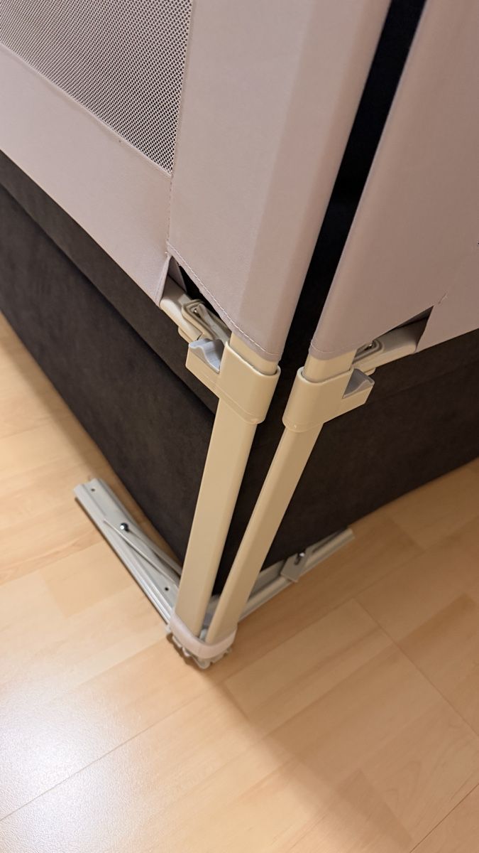 Lauf- & Sicherungsgitter: Bett-Rausfallschutz, neuwertig – Neu und originalverpackt aus Bremgarten AG von Smockrider 6