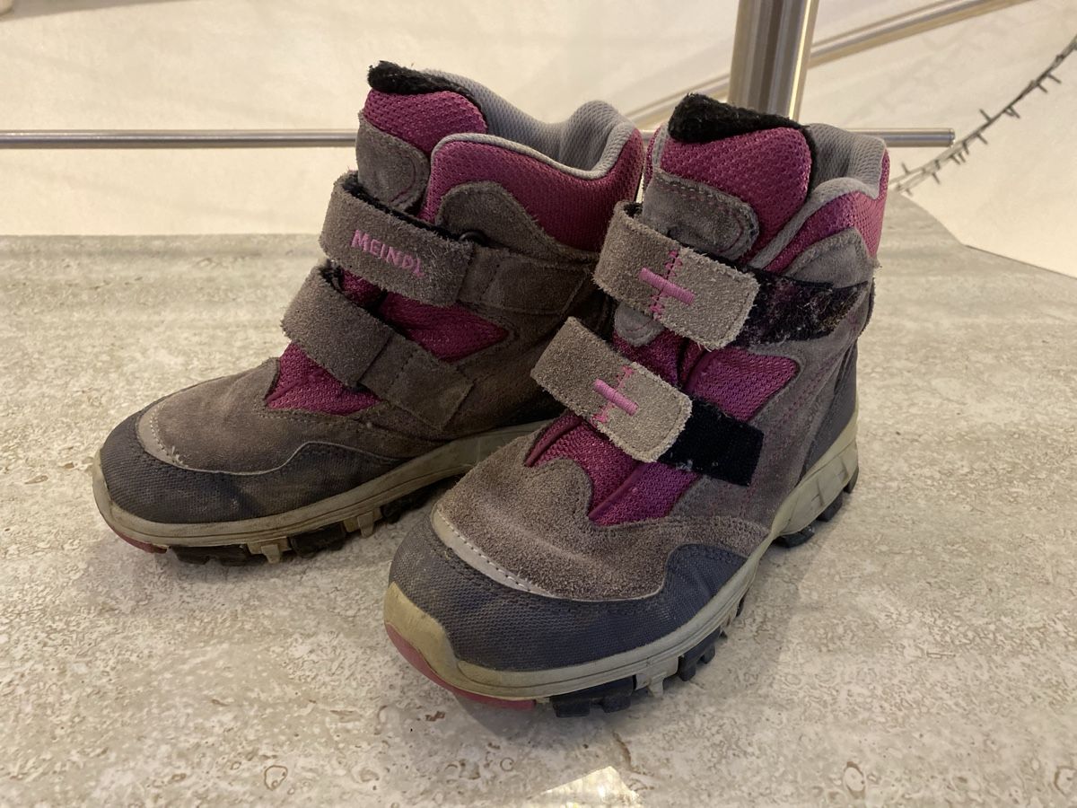 Meindl Scarpe per ragazze: Meindl Mädchen Winterschuhe Gr 32 – Usato da Birrwil venduto da Bendegriz 1