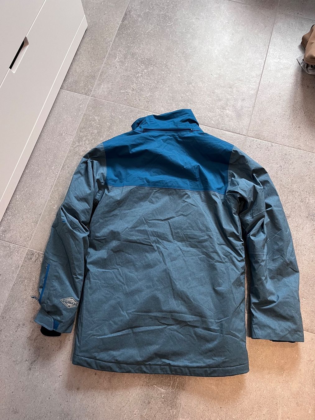Columbia Giacche: Veste de ski Columbia Omni Tech taille – Nuovo (secondo la descrizione) da Boudry venduto da martin8mum 2