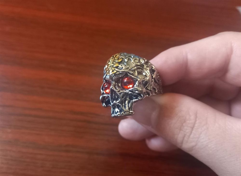 Bague Alliance Grenat Tête De Mort Style Gothique - Argent 925 - Personnalisable - Taille Variable