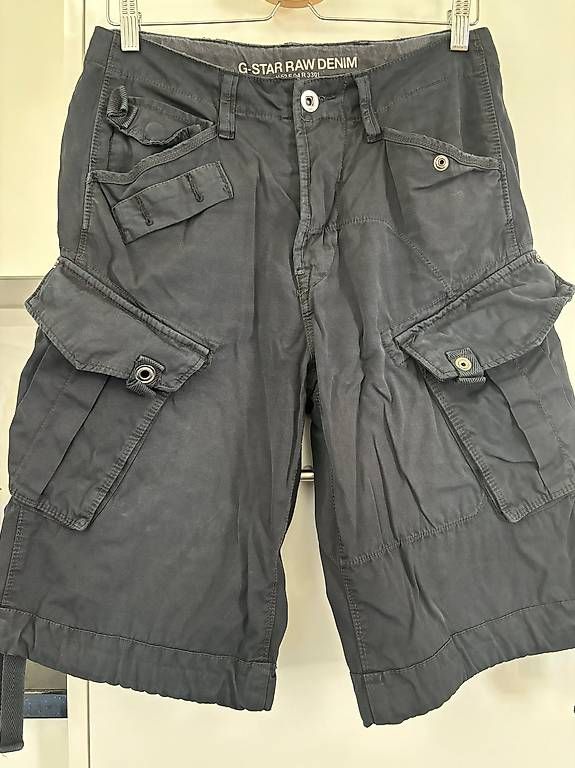 G-Star Pantaloni: G-Star Raw Denim, Cargo Shorts, Gr. 30 – Usato da Bassersdorf venduto da golden_sun