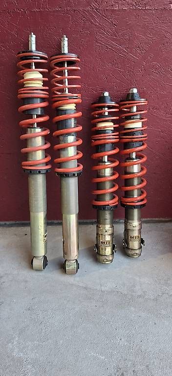 Volkswagen Tutti pezzi di ricambio auto: Assetto ghiera MTS Vw Golf 2 – Usato da Losone venduto da 143_Vintage