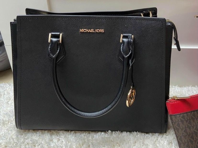 Michael Kors Taschen für Damen: Michael Kors Tasche – Neu (gemäss Beschreibung) aus Jona von xweeknd