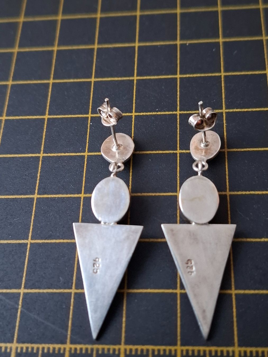Orecchini pendenti & Orecchini a lobo: Ohrstecker mit Lapislazuli Cabochon S 925 – Usato da Zwieselberg venduto da Halifaxmendusli 4