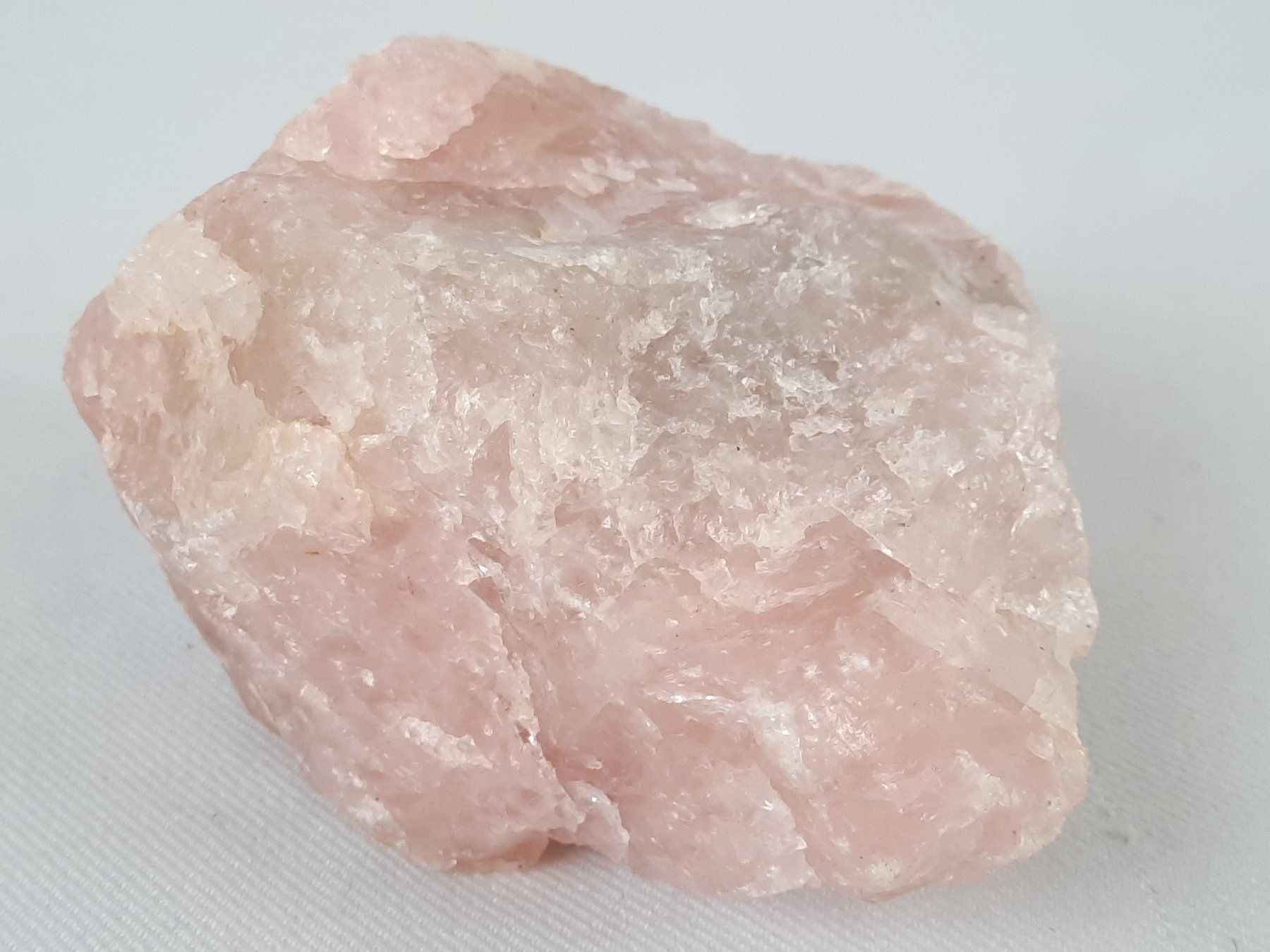 Mineralien & Heilsteine: Rosenquarz und Salzstein – Gebraucht aus Beinwil am See von Restwert_Beinwil 5