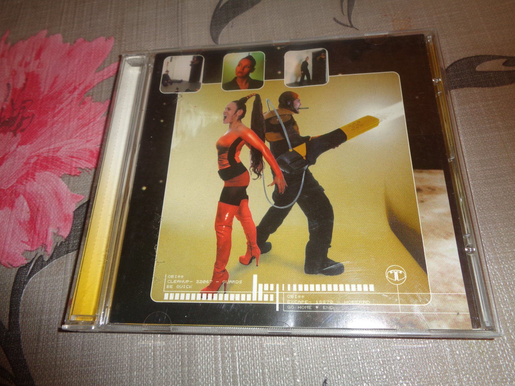 CD: Sensunik - Pole Position (CD) – Usato da Olten venduto da Disc-Ausverkauf