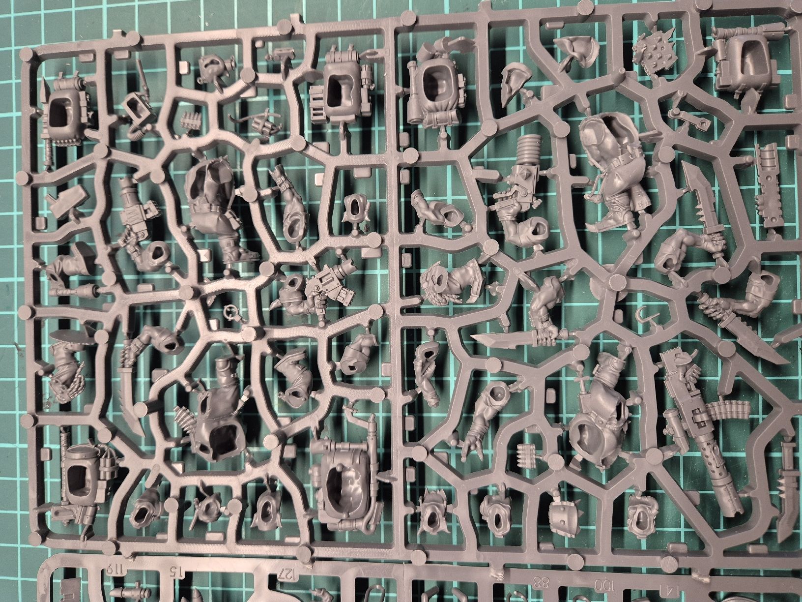 Kit di modellismo & Modellini statici: Warhammer 40k - Ork Kommandos (Kill Team) – Nuovo (secondo la descrizione) da Zug venduto da toetoe79 5
