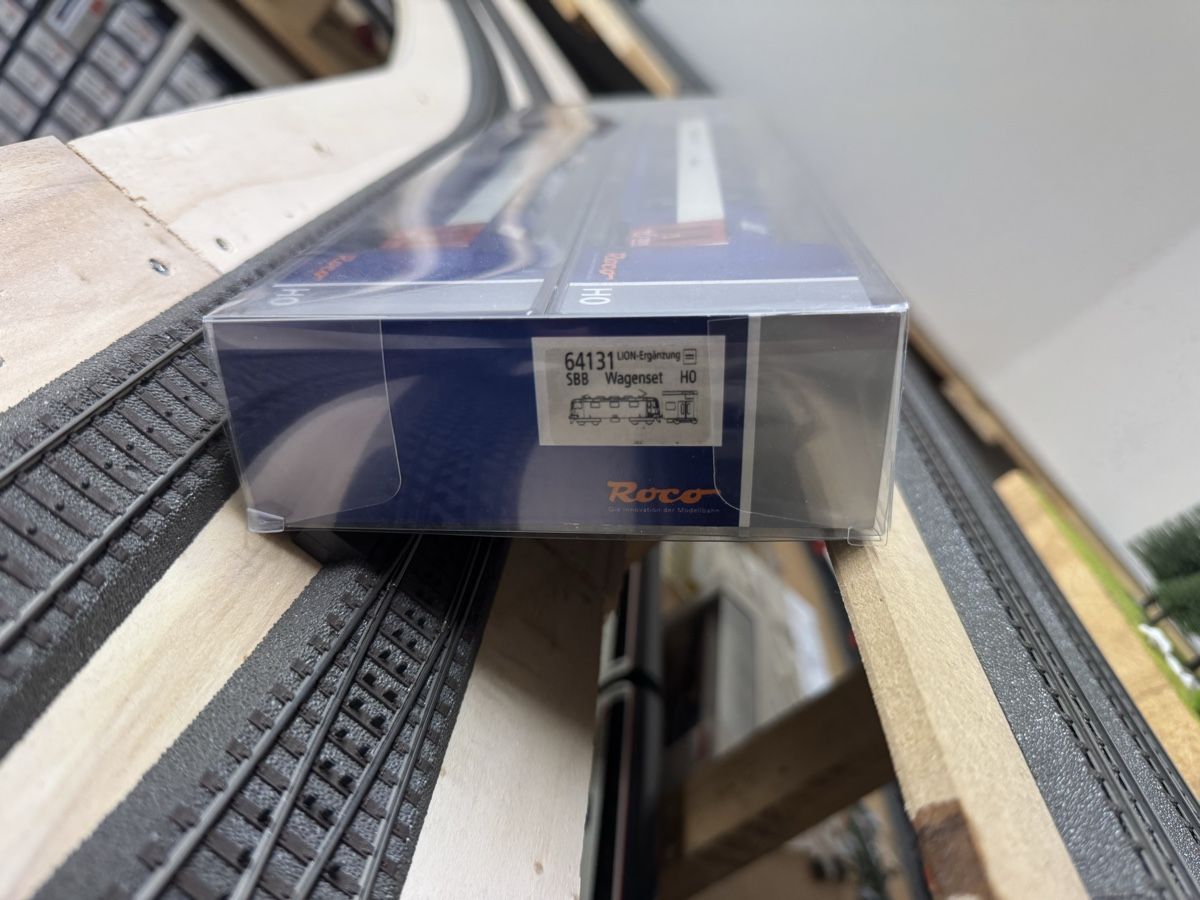 Roco Modellini di ferrovie: Roco ZVV Wagen  – Nuovo (secondo la descrizione) da Oberwil BL venduto da AuM03 1