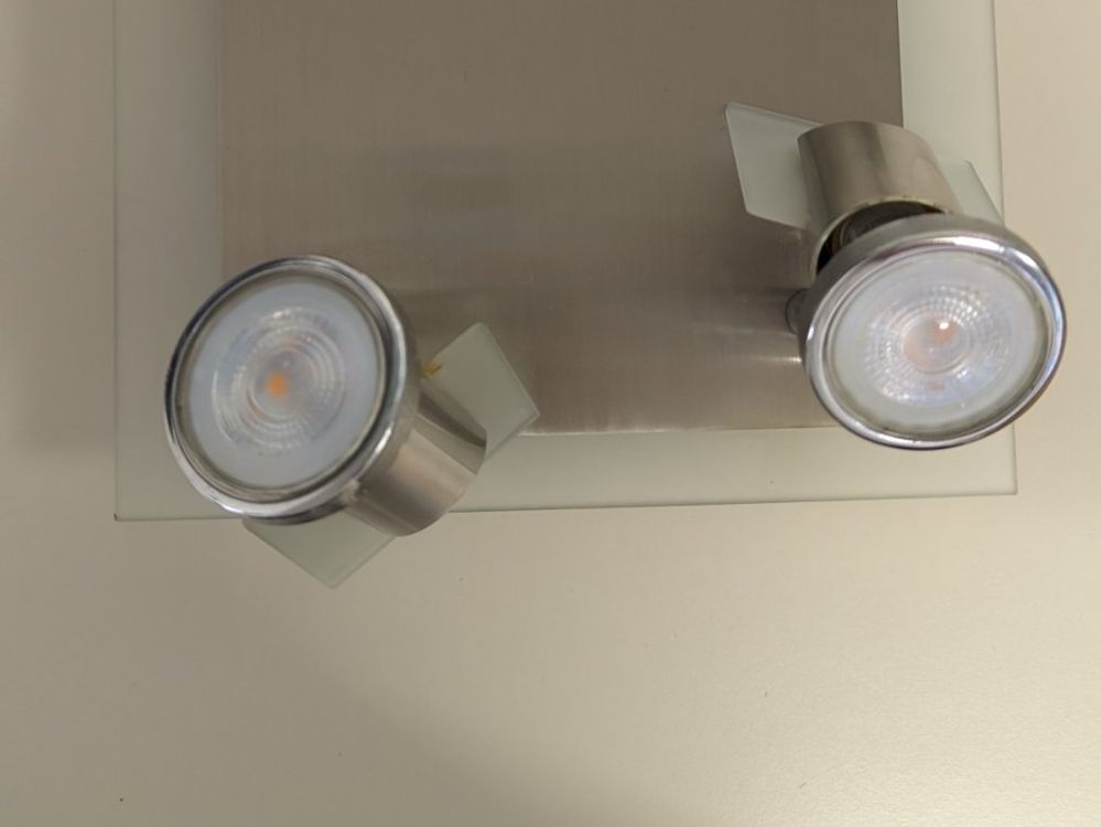 Lampadari & plafoniere: Decken- oder Wandlampe mit vier einstellbaren Leuchten – Usato da Ittigen venduto da stoney63 3