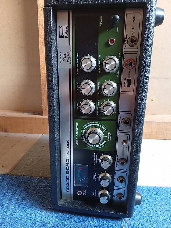 Strumenti musicali: Roland Space Echo RE-201 – Usato da Biel/Bienne venduto da loudmuffles 3