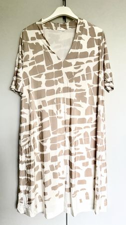 Sommerkleid Grösse L im Safari-Look-Muster, leicht!