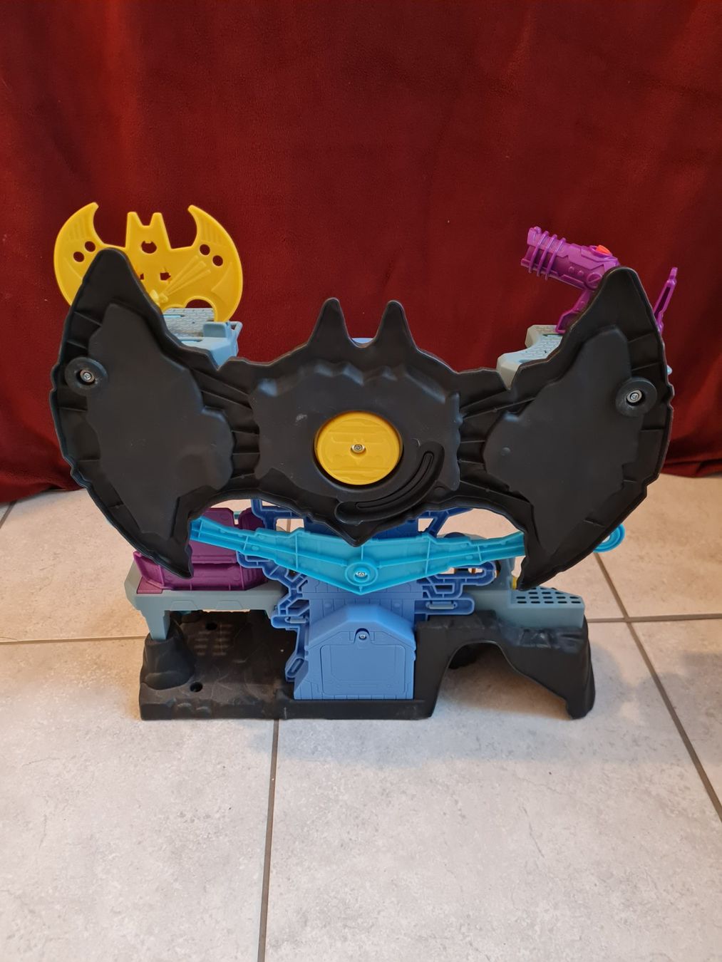 Fisher-Price Giocattoli: Batcave mit Batman Figur - Top Zustand! – Usato da Wetzikon ZH venduto da Bobyyy85 1