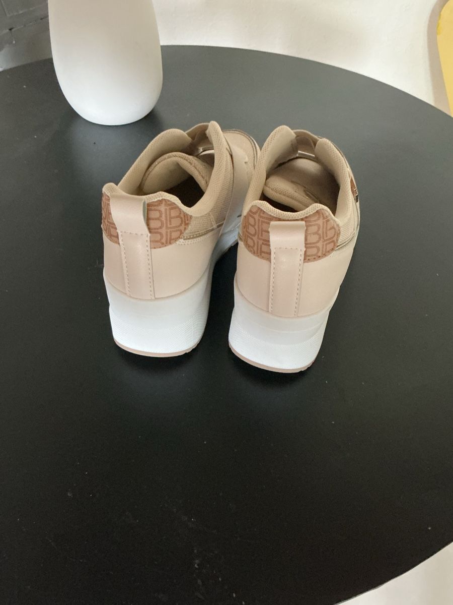 Laura Biagiotti Scarpe da donna: Laura Biagiotti Sneaker  Grösse 38  – Nuovo (secondo la descrizione) da Belp venduto da embudu20 3