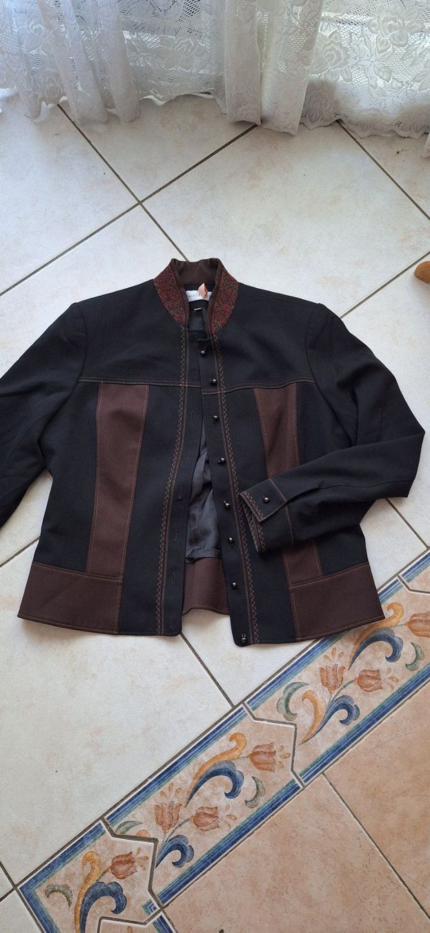 Vestes: Blaser Gérard Pasquier 42 – D'occasion à St-Triphon par Jldr0 3
