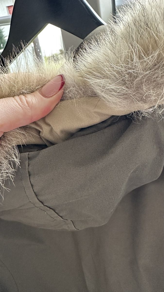 Woolrich Giacche: Woolrich Parka Damen olivgrün – Usato da Winterthur venduto da JVSMIN 5