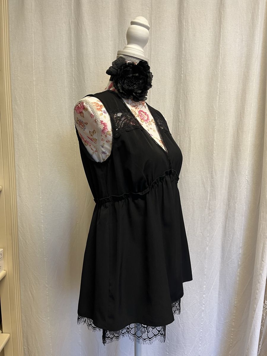 Guess Blusen: Schwarze longbluse von Guess Gr. M – Neu (gemäss Beschreibung) aus Unterägeri von Thomasli 4