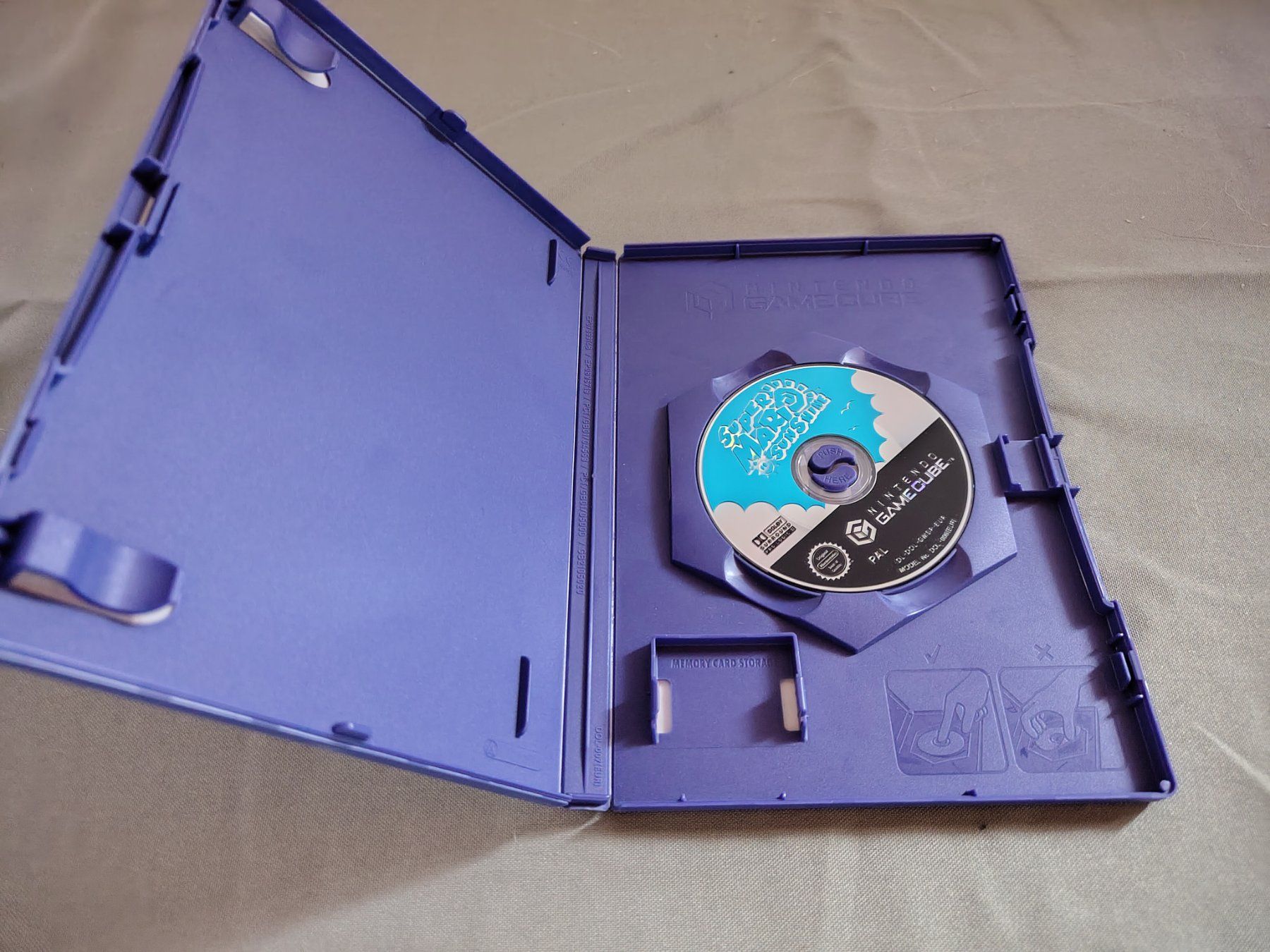 Nintendo Spiele: Jeu GameCube Super Mario Sunshine – Gebraucht aus Saxon von dan_drn5 1