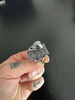 Cooler Silberfarbener Ring mit Totenkopf-Motiv, Neu!