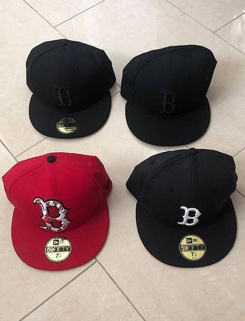 New Era, 7 5/8" 59FIFTY Boston RedSox Baseball Cap.Original!