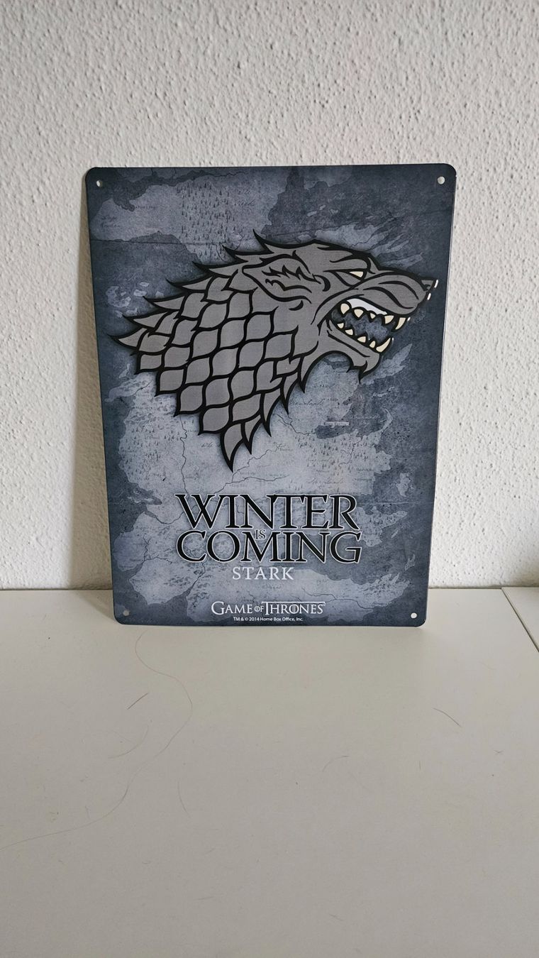 Toutes les décorations: Game of Thrones Stark Wandschild – D'occasion à Wollerau par mir_5qld