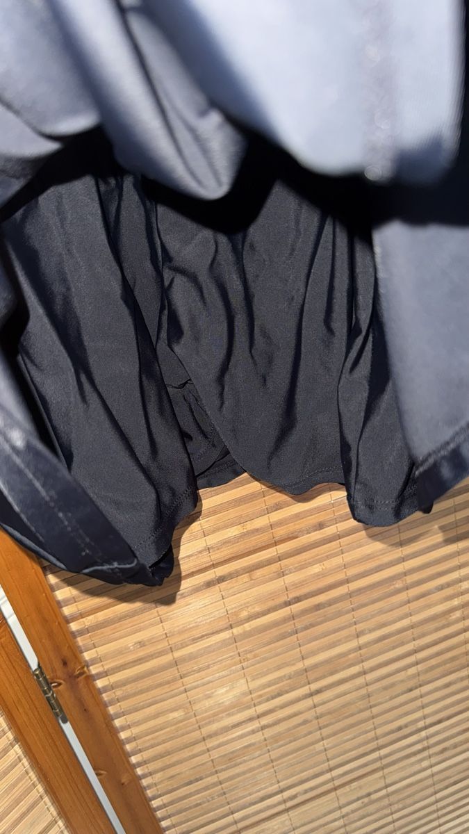 Badekleider & Bikinis: Baderöckli mit Hose, 36 B – Gebraucht aus Gümligen von morticiaaddams 1