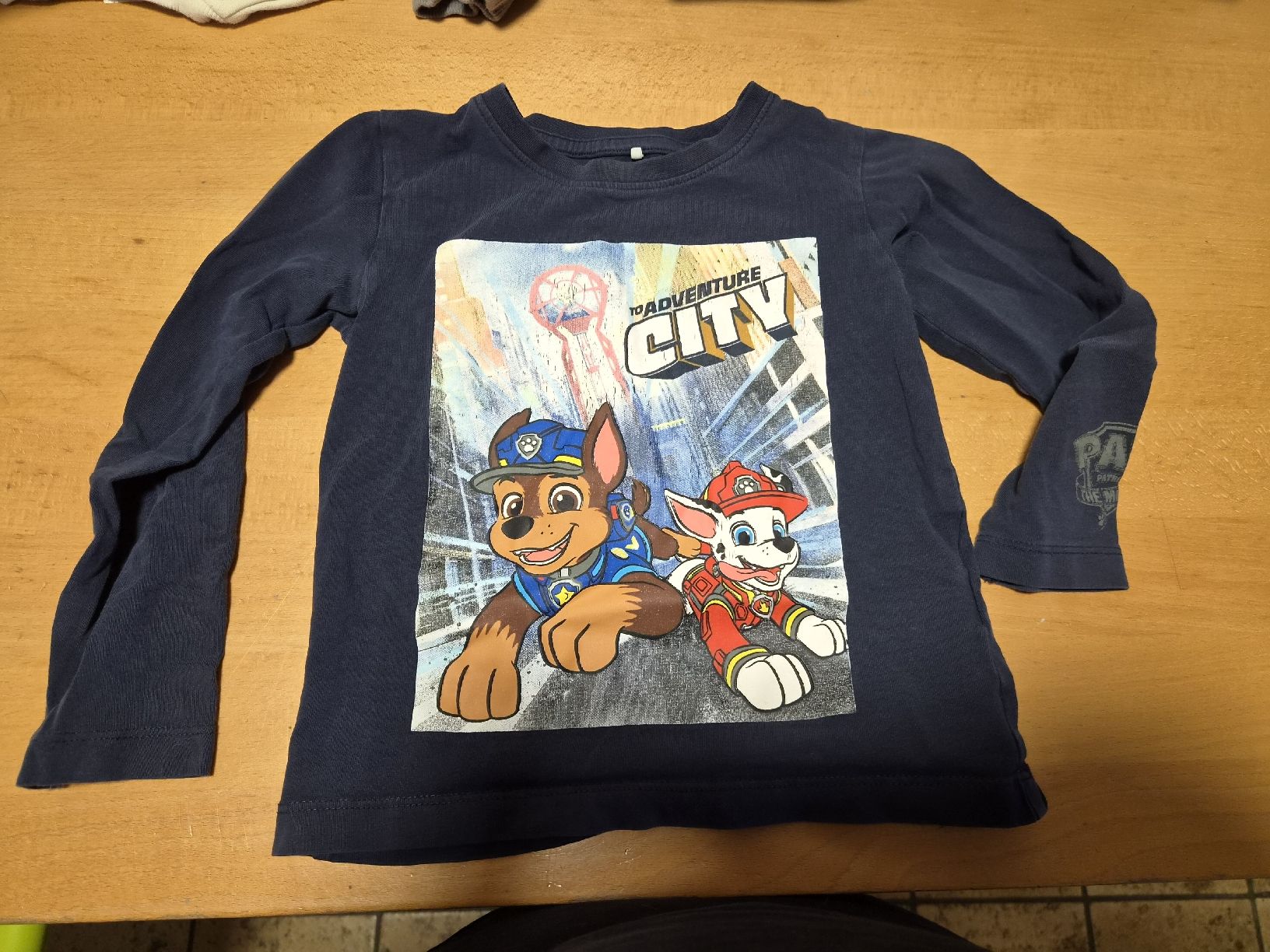 Kleiderpakete & -sets: 5 paw patrol Pullover Gr.104 – Gebraucht aus Ebnet von korsi
