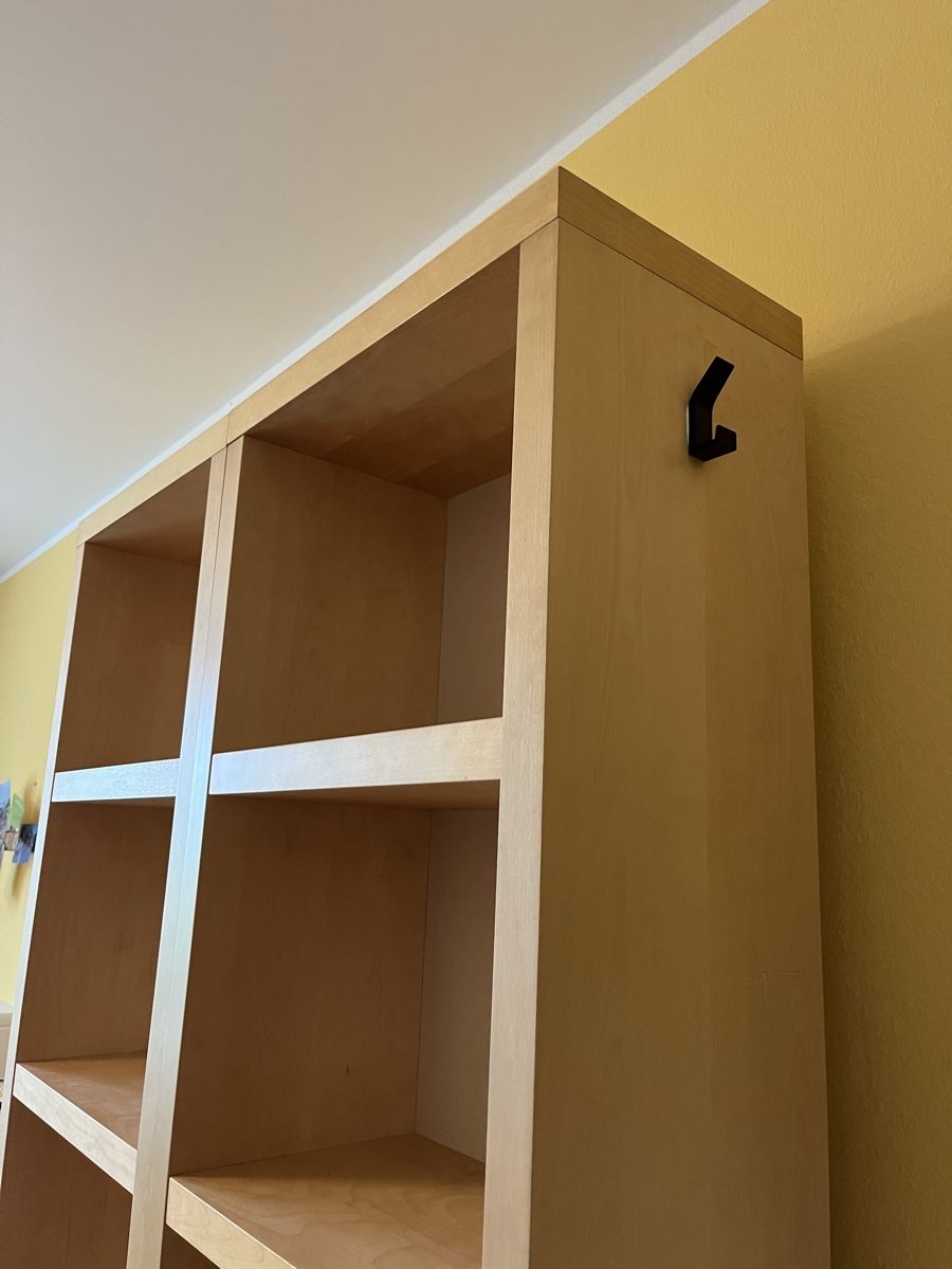 Étagères: Bücherregal Holz hell 2 Stk. – D'occasion à Baar par lis_z6ym 1