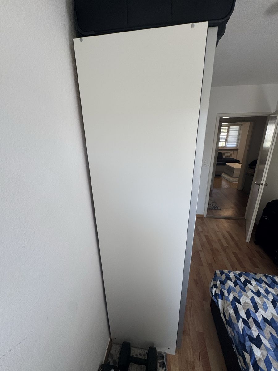 Conforama Armadi: Schrank – Usato da Zürich venduto da ete_lw2x 2