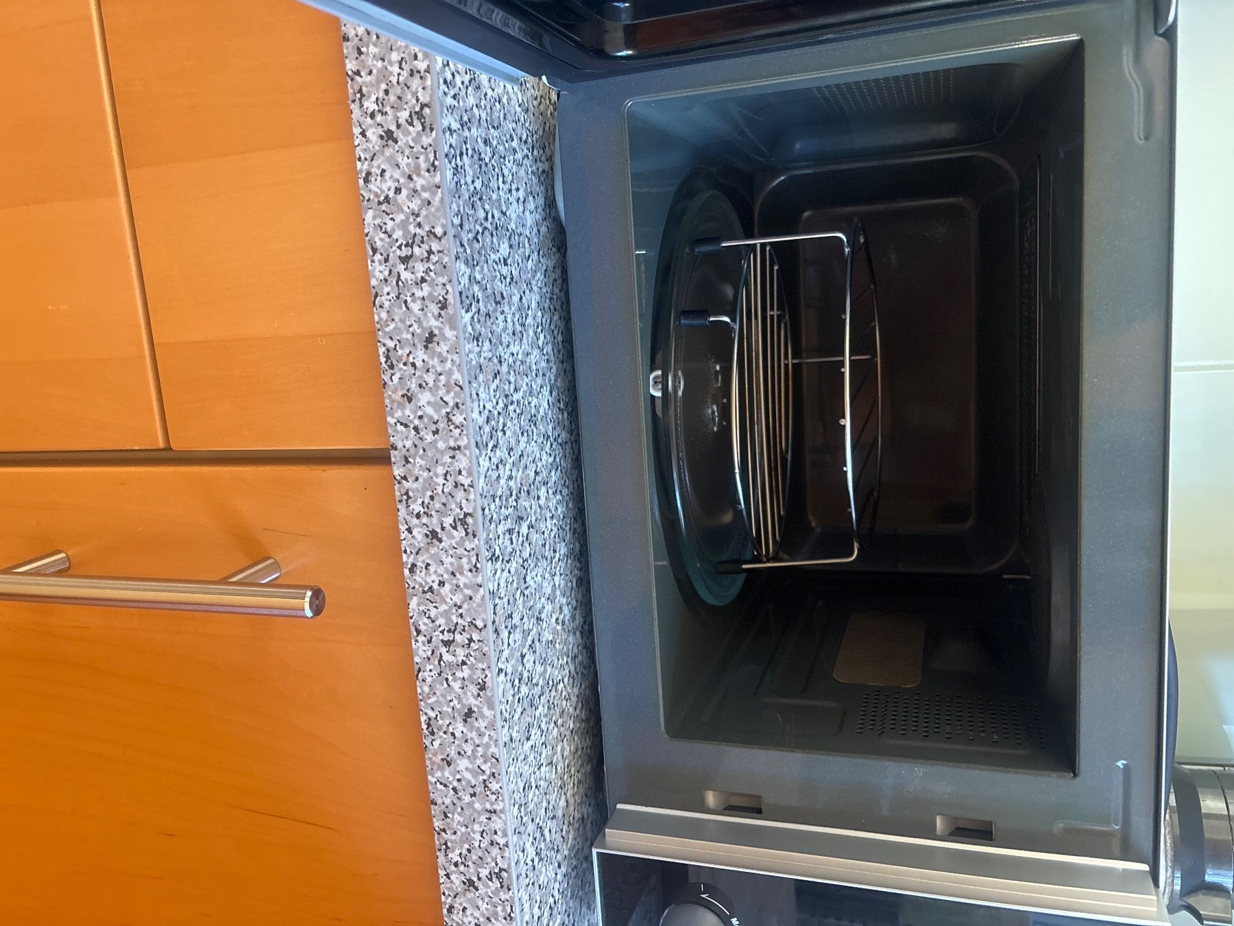 Betty Bossi Appareils de cuisine: Microwelle Kombiofen – D'occasion à Au ZH par xanlie 1
