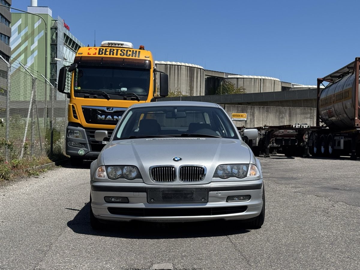 BMW Automobili: Bmw e46 328i – Usato da Bärschwil venduto da BestCars_handel24 3