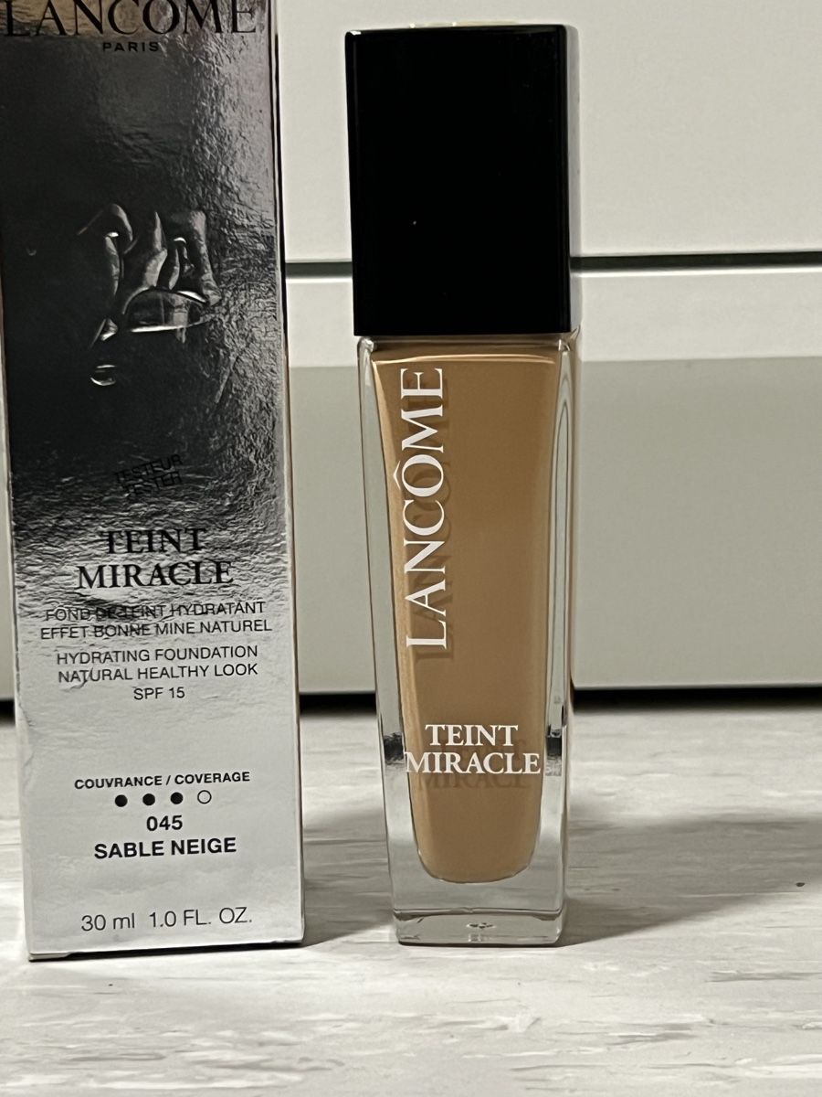 Lancôme Make-up: Lancome Teint Miracle Foundation 045 Sable Neige new – Nuovo e nell'imballaggio originale da St gallen venduto da Ellenis