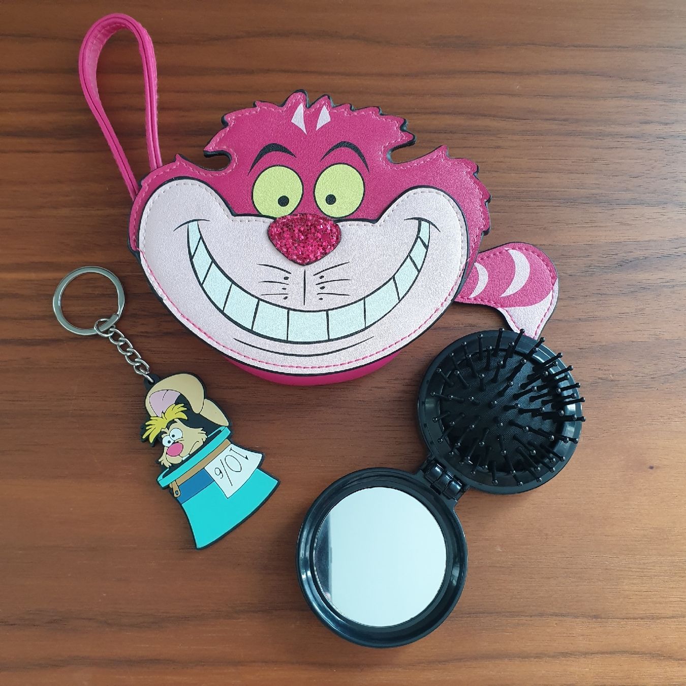 Disney Borse da donna: Alice im Wunderland Accessoires – Usato da Pieterlen venduto da Natschoooo 1