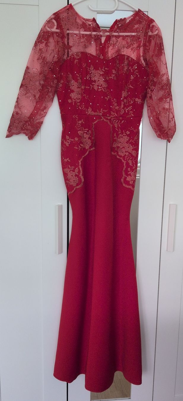 Vestiti:  Abendkleid mit Spitzenapplikation – Usato da Thun venduto da Jrkw